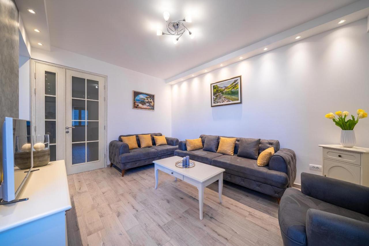 Boka View Luxury Suite - With Free Garage Parking كوتور المظهر الخارجي الصورة