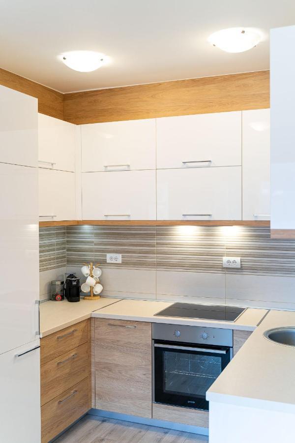 Boka View Luxury Suite - With Free Garage Parking كوتور المظهر الخارجي الصورة